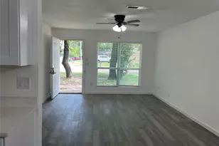 3221 Forestdale Ln, Balch Springs, TX 75180 - Photo 2