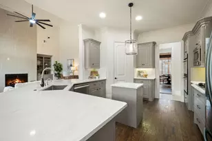 5504 Lake Geneva Ct, Flower Mound, TX 75022 - Photo 4