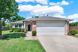 523 Robinwood Rd, Wylie, TX 75098 - Photo 2