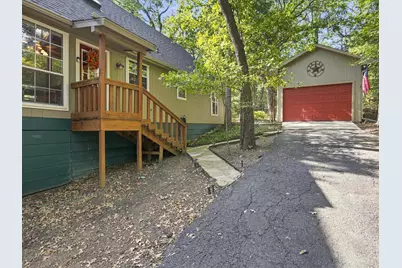 196 Lakecrest Drive, Pottsboro, TX 75076 - Photo 4