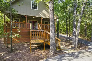 196 Lakecrest Dr, Pottsboro, TX 75076 - Photo 1