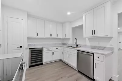 7708 Royal Lane #204, Dallas, TX 75230 - Photo 18
