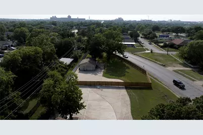 1264 E Maddox Avenue, Fort Worth, TX 76104 - Photo 2