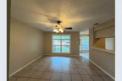 358 Valley Park Drive, Garland, TX 75043 - Photo 6