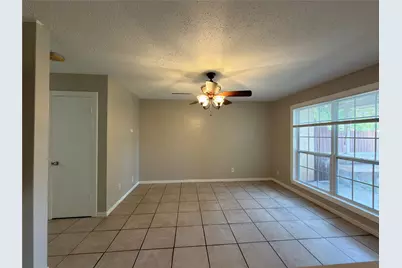 358 Valley Park Drive, Garland, TX 75043 - Photo 4