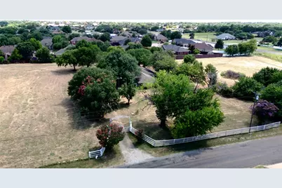 604 E Highland Road, Ovilla, TX 75154 - Photo 2