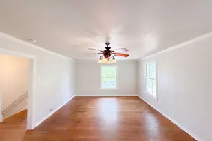 923 S Lindsay St, Gainesville, TX 76240 - Photo 10