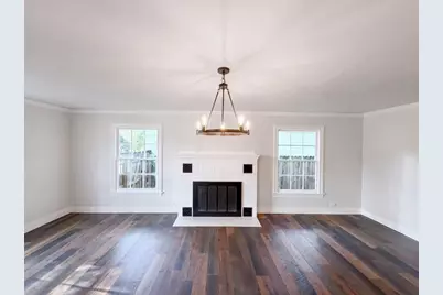 923 S Lindsay Street, Gainesville, TX 76240 - Photo 6