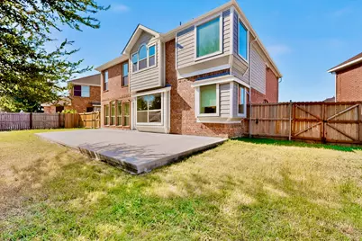 4304 Harpers Ferry Drive, Grand Prairie, TX 75052 - Photo 32