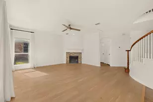 4304 Harpers Ferry Dr, Grand Prairie, TX 75052 - Photo 10