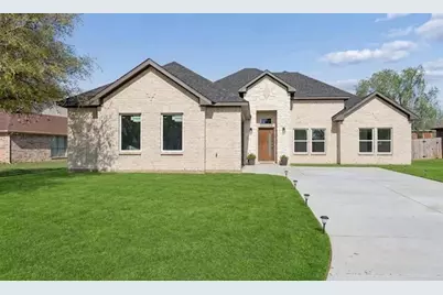 527 Roberts Run, Sherman, TX 75092 - Photo 2