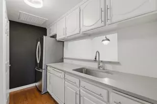 6318 Richmond Ave, Dallas, TX 75214 - Photo 8