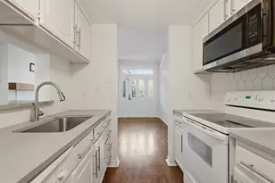 6318 Richmond Ave, Dallas, TX 75214 - Photo 10