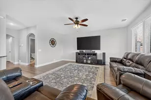 4828 Hazy Hollow Ln, Crowley, TX 76036 - Photo 6