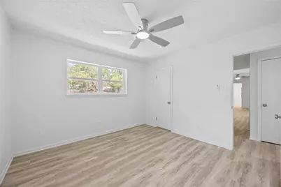 5748 Wimbleton Way, Fort Worth, TX 76133 - Photo 18