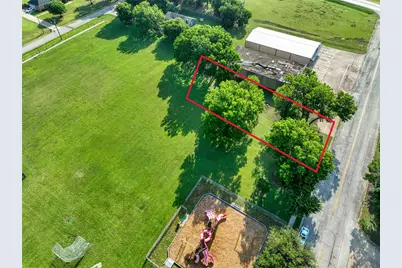 723 E Main Street, Lancaster, TX 75146 - Photo 4