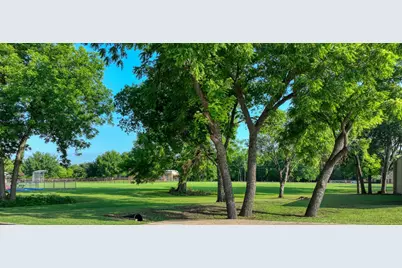 723 E Main Street, Lancaster, TX 75146 - Photo 10