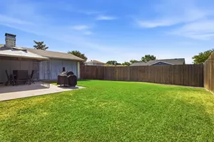 1822 Caldwell Dr, Garland, TX 75041 - Photo 28