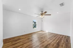 7326 Boisenberry Ln, Dallas, TX 75249 - Photo 14