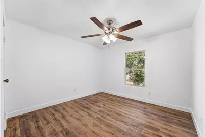 7326 Boisenberry Lane, Dallas, TX 75249 - Photo 20