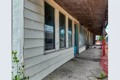 110 N Wickham Street, Alvord, TX 76225 - Photo 16