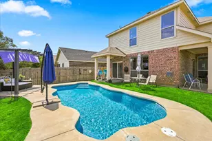 12152 Thicket Bend Dr, Fort Worth, TX 76244 - Photo 2