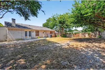 5415 Sandusky Court, Arlington, TX 76017 - Photo 10