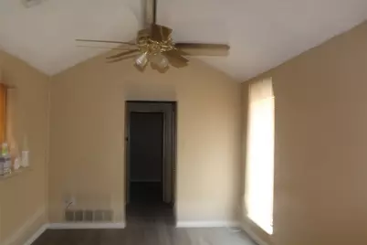 9022 Greenmound Avenue, Dallas, TX 75227 - Photo 20