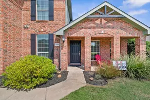 409 Springtree Rd, Lake Dallas, TX 75065 - Photo 4