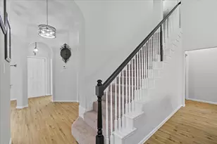 409 Springtree Rd, Lake Dallas, TX 75065 - Photo 6