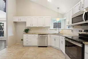 2702 Duval Dr, Dallas, TX 75211 - Photo 10