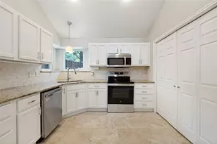 2702 Duval Dr, Dallas, TX 75211 - Photo 8