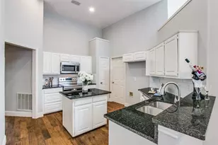 2103 Amherst Dr, Lewisville, TX 75067 - Photo 8