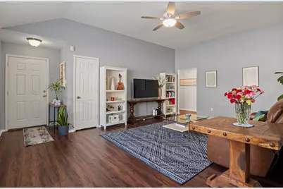 8570 Bearden Lane, Dallas, TX 75227 - Photo 10