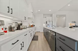 3316 Honey Suckle Ln, Little Elm, TX 75068 - Photo 8