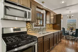 2510 W Jefferson Blvd, Dallas, TX 75211 - Photo 10