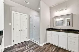 1001 Oak Valley Rd, Burleson, TX 76028 - Photo 18