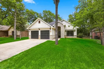 1001 Oak Valley Road, Burleson, TX 76028 - Photo 2