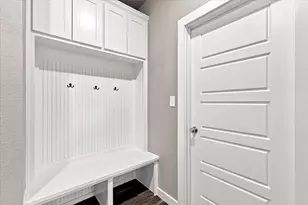 1001 Oak Valley Rd, Burleson, TX 76028 - Photo 26