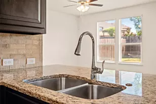 9404 Blaine Dr, Fort Worth, TX 76177 - Photo 14