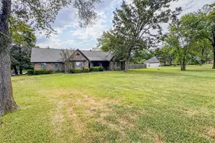204 Briarwood St, Sulphur Springs, TX 75482 - Photo 36