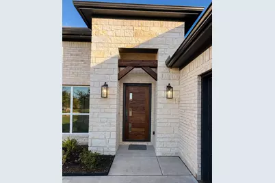 509 Roberts Run, Sherman, TX 75092 - Photo 2
