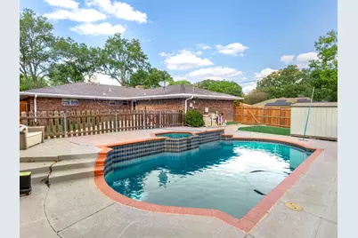 501 Edgewood Avenue, Corsicana, TX 75110 - Photo 2