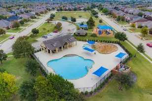 2651 Lake Ridge Dr, Little Elm, TX 75068 - Photo 2