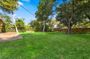 2125 Housley Dr, Dallas, TX 75228 - Photo 16