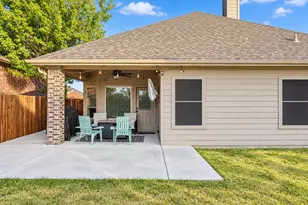 532 Vidalia Ct, Fort Worth, TX 76052 - Photo 8