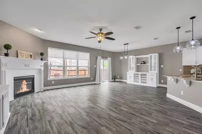 399 Teague Drive, Lewisville, TX 75067 - Photo 12