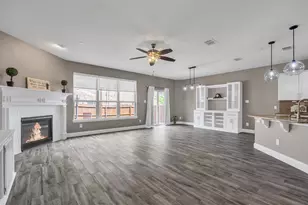 399 Teague Dr, Lewisville, TX 75067 - Photo 12