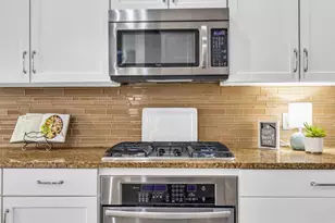 399 Teague Dr, Lewisville, TX 75067 - Photo 6
