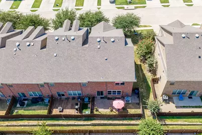 399 Teague Drive, Lewisville, TX 75067 - Photo 32